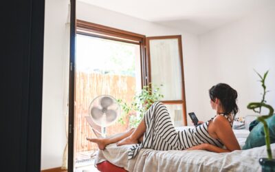 Mortgage Rates Simmer, But Borrowers Might Get a Cooler Autumn
