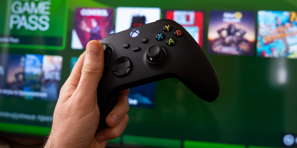 Slide showing text that explains history of Xbox consoles, with the last entry being an unnamed console set to release in 2028.